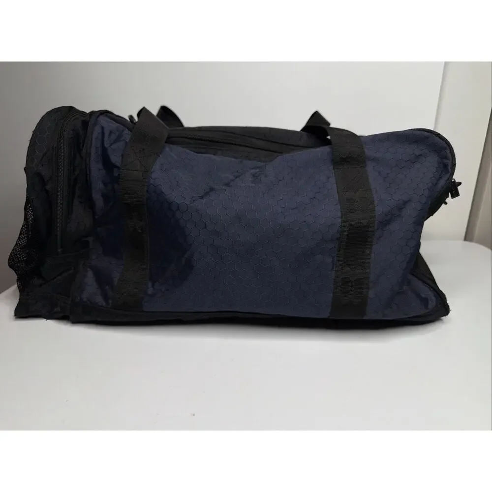 Under Armour Navy Blue Undeniable Medium Duffle Travel Gym Sports Bag Excellent